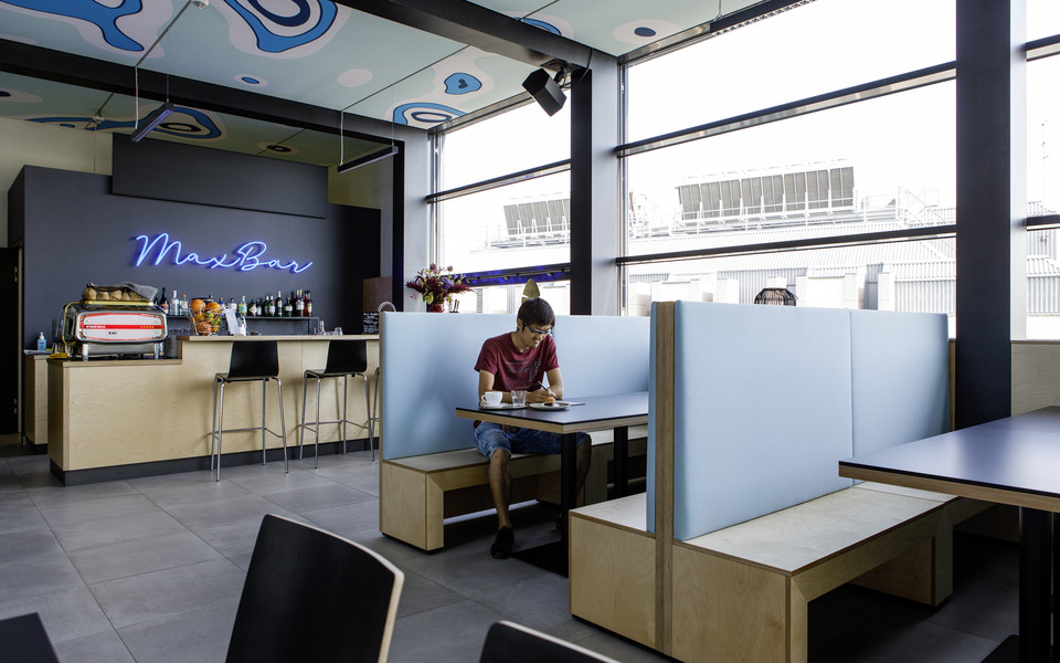 (c) Max Kropitz for Max Perutz Labs